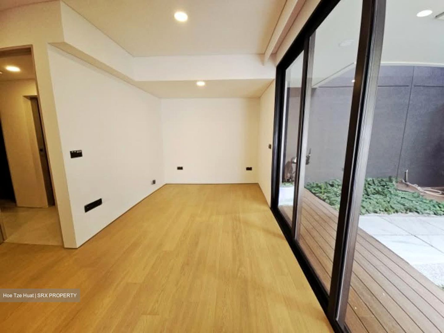 Kheam Hock Road (D11), Terrace #563217921